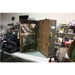 ARMY UNIFORM WITH MEDALS