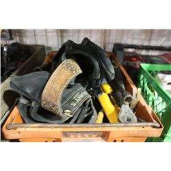 ASSORTED ROOFING TOOLS