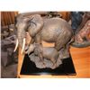Image 1 : AFRICAN ELEPHANT AND BABY, FINE ART COLLECTION FIGURINE