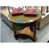 Image 1 : Round pine accent table