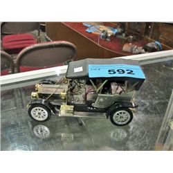 Vintage classic car AM radio