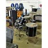 Image 1 : Pearl drumset complete with assorted sabian