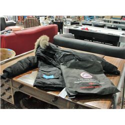 Canada goose artic program black winter coat