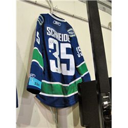 Vancouver canucks signed jersey #35 Schneider