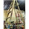 Image 1 : Approx 8F tall wooden step ladder