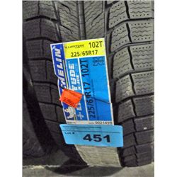Michellin 225-65 R17 tire