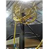 Image 1 : Yellow airline hose