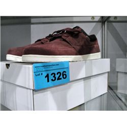 Pair of new size 9 shoes - burgandy