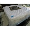 Image 1 : Queen size mattress and boxspring set