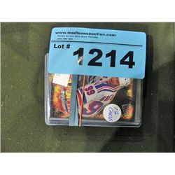 12 NHL collectors trading cards