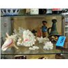 Image 1 : Shelf lot of collectables and decorative items