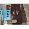 Image 1 : 3 assorted battery packs; 2 polaroid portable DVD