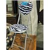Image 1 : Folding zebra pattern bedroom chair