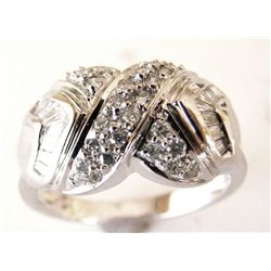 Stunning Diamond Ring .93Ct 18k White Gold