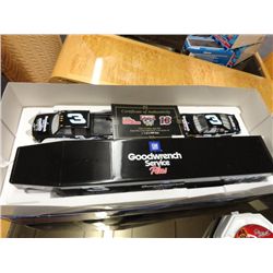 Goodwrench Oreo Truck Racecar Set