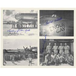 10'' x 8'' Black and White Glossy Original Wire Photo of American Soldiers Attending to Injured D-Da