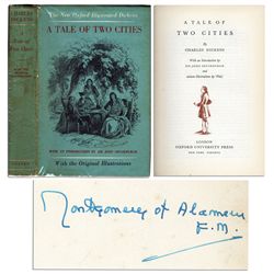 WWII General Douglas MacArthur Signed Photo