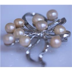 PEACH PEARL BROOCH