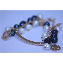 WHITE AND BLACK PEARL BRASS BRACELET