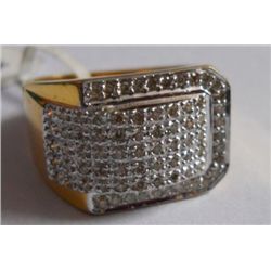 8.363g Ring in 14kt 8.239g Gold,0.62 Ctw Diamond