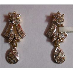 4.753g Earring in 14kt 4.549g Gold,1.02 Ctw Diamond
