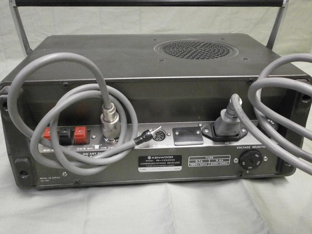 Kenwood R1000 Communications Receiver