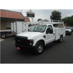 2008,Ford F350 Utility body