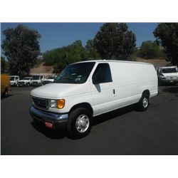 2005,Ford E-Series Van E350 Diesel