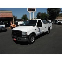 2007,Ford F350 Disel Regular Cab Utility body w. Lift Gate