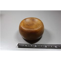 2 7/8"W x 1 1/2"H Honey Quartz Discoidal, Pike co., Illinois