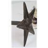 Image 2 : Cast Iron Earthquake Star