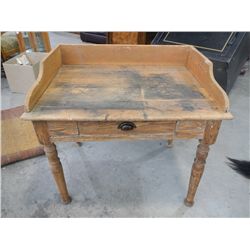 1908 Manhattan, Mt Post Office Desk