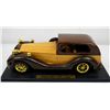 Image 1 : 1938 Meceds-Benz 170V Wooden Model