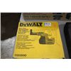 Image 2 : 2 DEWALT ROTARY HAMMER DUST EXTRACTORS