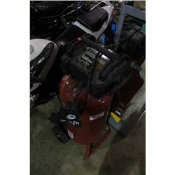 150 PSI PORTER CABLE UPRIGHT AIR COMPRESSOR