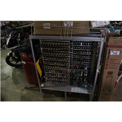 LARGE LOT OF UNCUT KEYS