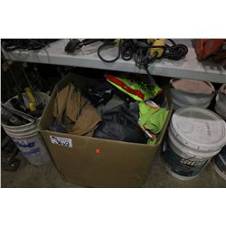 LOT OF WORK CLOTHING
