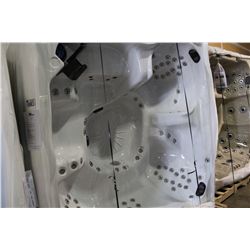 CAL SPA 8' FAMILY SERIES HOT TUB MODEL L-S11-FA890B-11S-001586