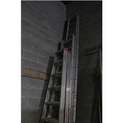 LOT OF ALUMINUM LADDERS