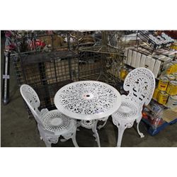 LOT OF METAL OUTDOOR FURNITURE