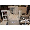 Image 1 : 7 BEIGE FABRIC CHAIRS
