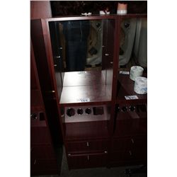 CHERRY BEAUTICIAN STATION