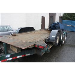 2004 TRAILTECH TRAILER - CRACKED CHASSIS