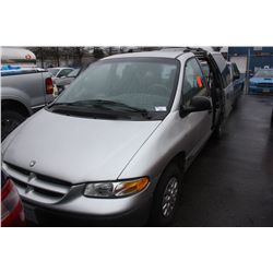 2000 SILVER DODGE CARAVAN 269,803KM GAS 3.0L V6