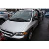 Image 1 : 2000 SILVER DODGE CARAVAN 269,803KM GAS 3.0L V6