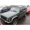 Image 1 : 2000 GREEN JEEP CHEROKEE CLASSIC 4DR SUV 205,750KM