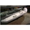 Image 1 : TITAN WHITE & GREY 8FT MODEL AL240 3 PERSON
