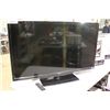 Image 1 : TOSHIBA 50" LED HD TV