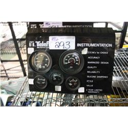 DISPLAY WITH MARINE GAUGES