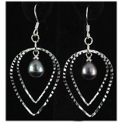 Natural 4.43g Pearl Dangling Sterling Silver Earring